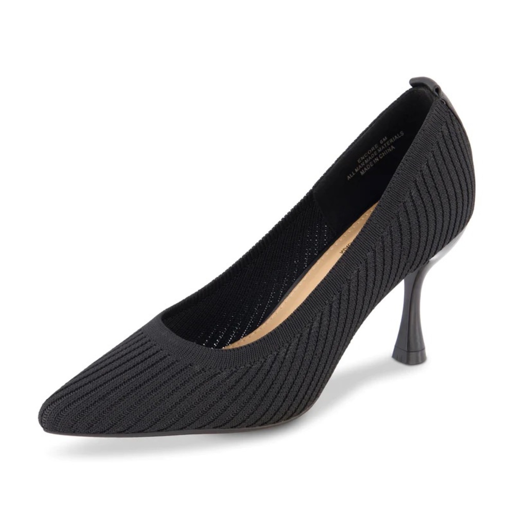 Cushionaire heel shoes size 10 NEW!!